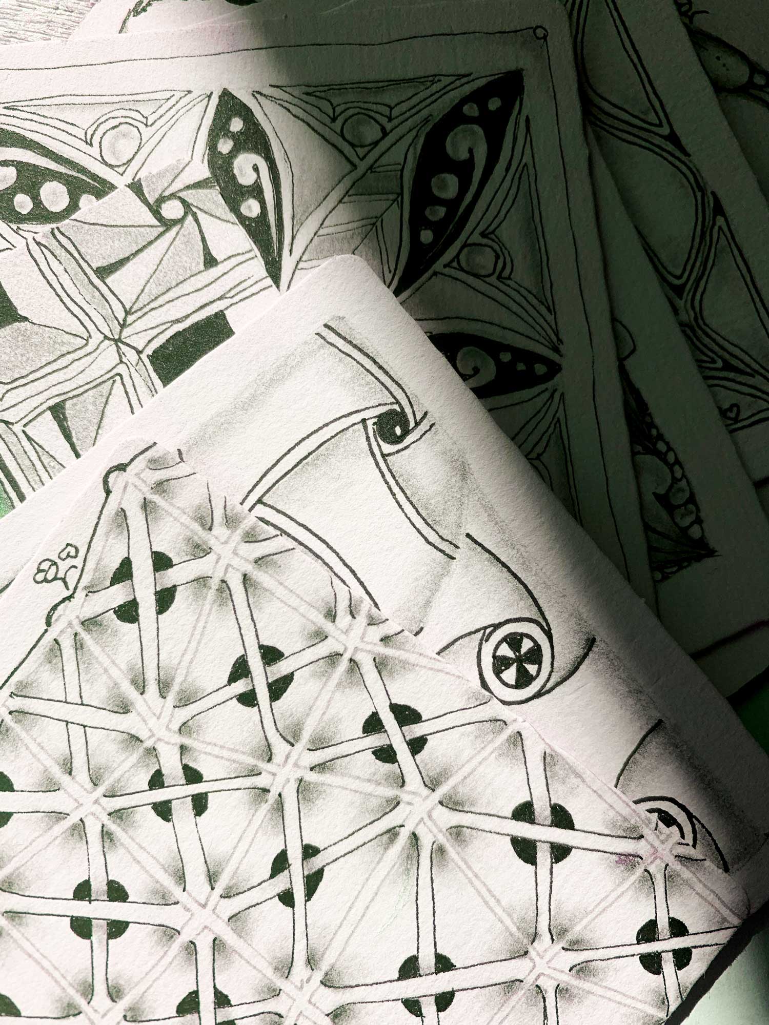 zentangle-kopffrei-tangling-kacheln